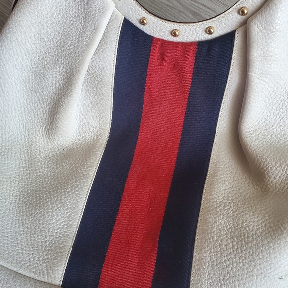 Gucci Leather Handbag - Picture 11 of 16